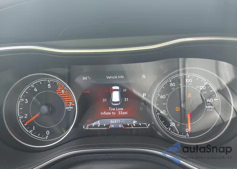 2019 Jeep Cherokee Limited 4X4 из США, поврежденный, VIN 1C4PJMDN6KD117361